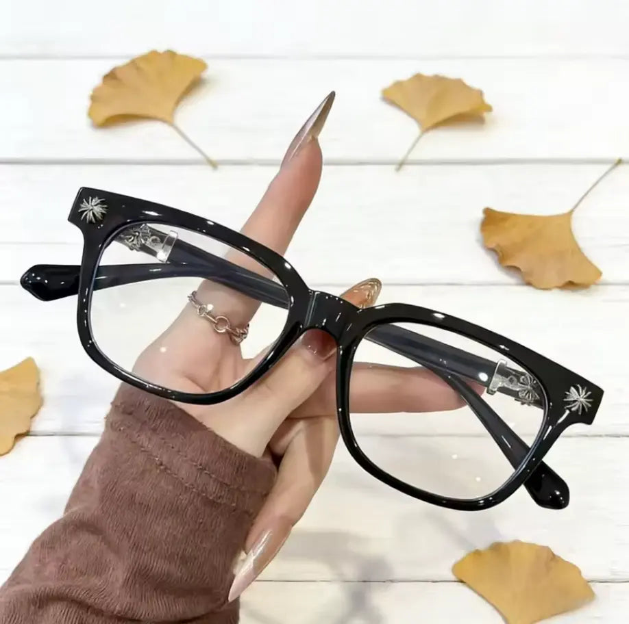 Stylish Retro Blue Light Blocking Glasses for Trendsetters - Unisex European & American Design